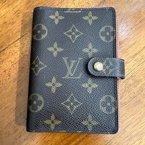 Louis Vuitton Agenda PM